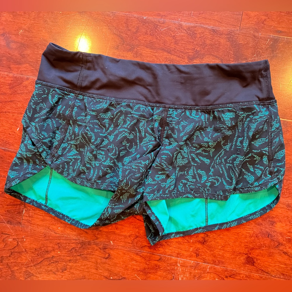 Lululemon speed short size 4